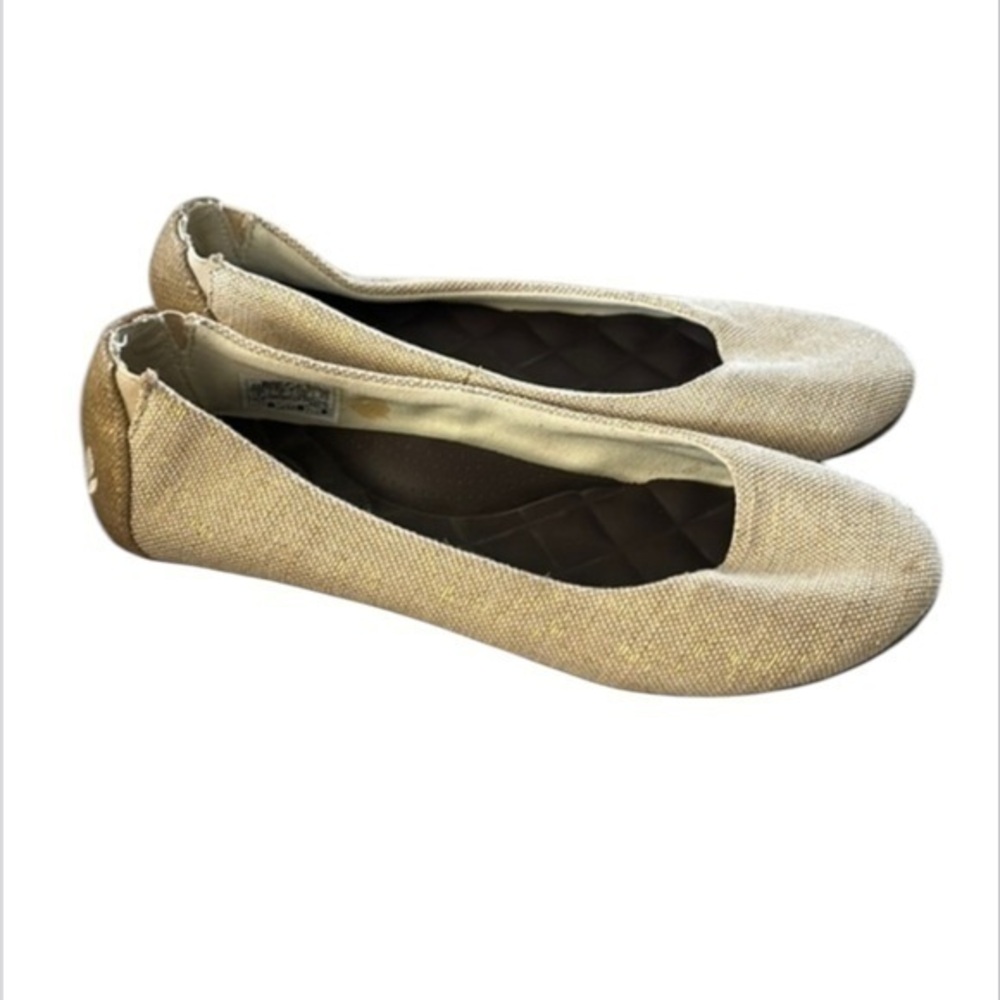 REEF size 6 womens canvas flats